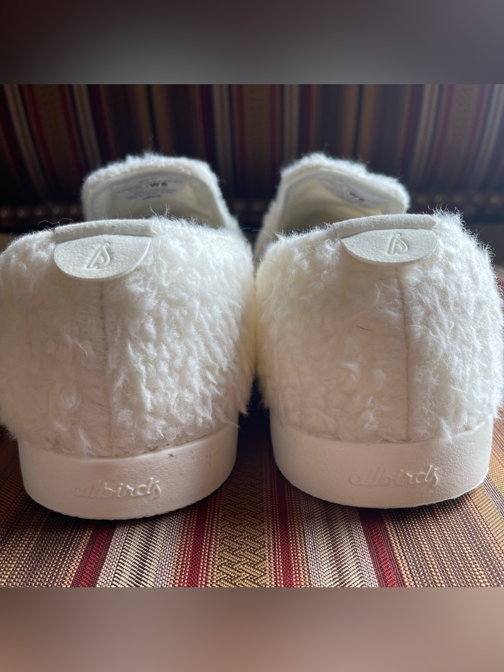 NEW ALLBIRDS SUPER SOFT ZQ MERINO WOOL LOUNGER FLUFFS SLIP-ON SIZE 8 WHITE - Picture 12 of 17